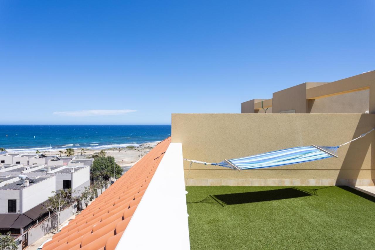 Home2Book Bright Penthouse Médano, Terrace&Pool El Médano Esterno foto